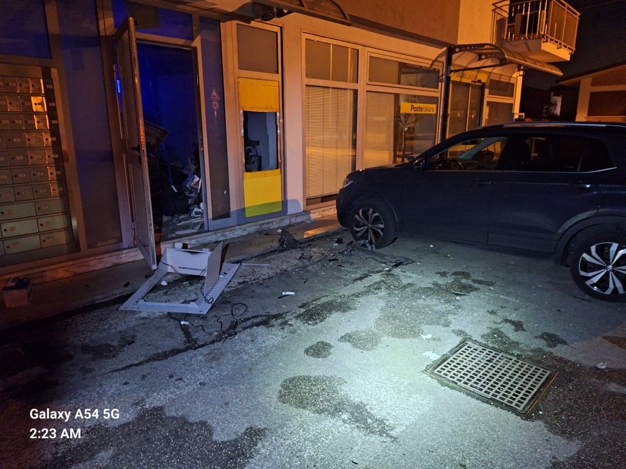 Riese Pio X, assalto con esplosivo al Postamat di via Giorgione: bottino da 25mila euro