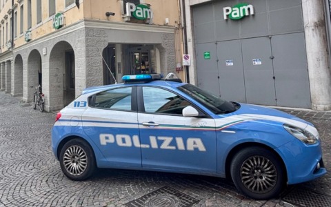 Controlli nella zona rossa a Treviso: violazioni dei provvedimenti di allontanamento e spaccio di droga