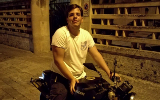 Perde il controllo della moto e finisce in un fossato a Breda di Piave: muore Alessandro Ponzo