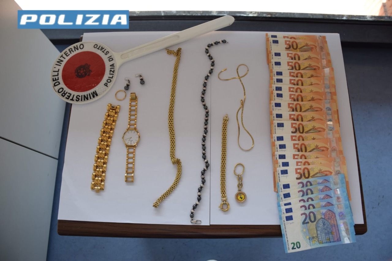 Truffa del finto poliziotto: arrestato 25enne dopo colpo a due anziani a Treviso